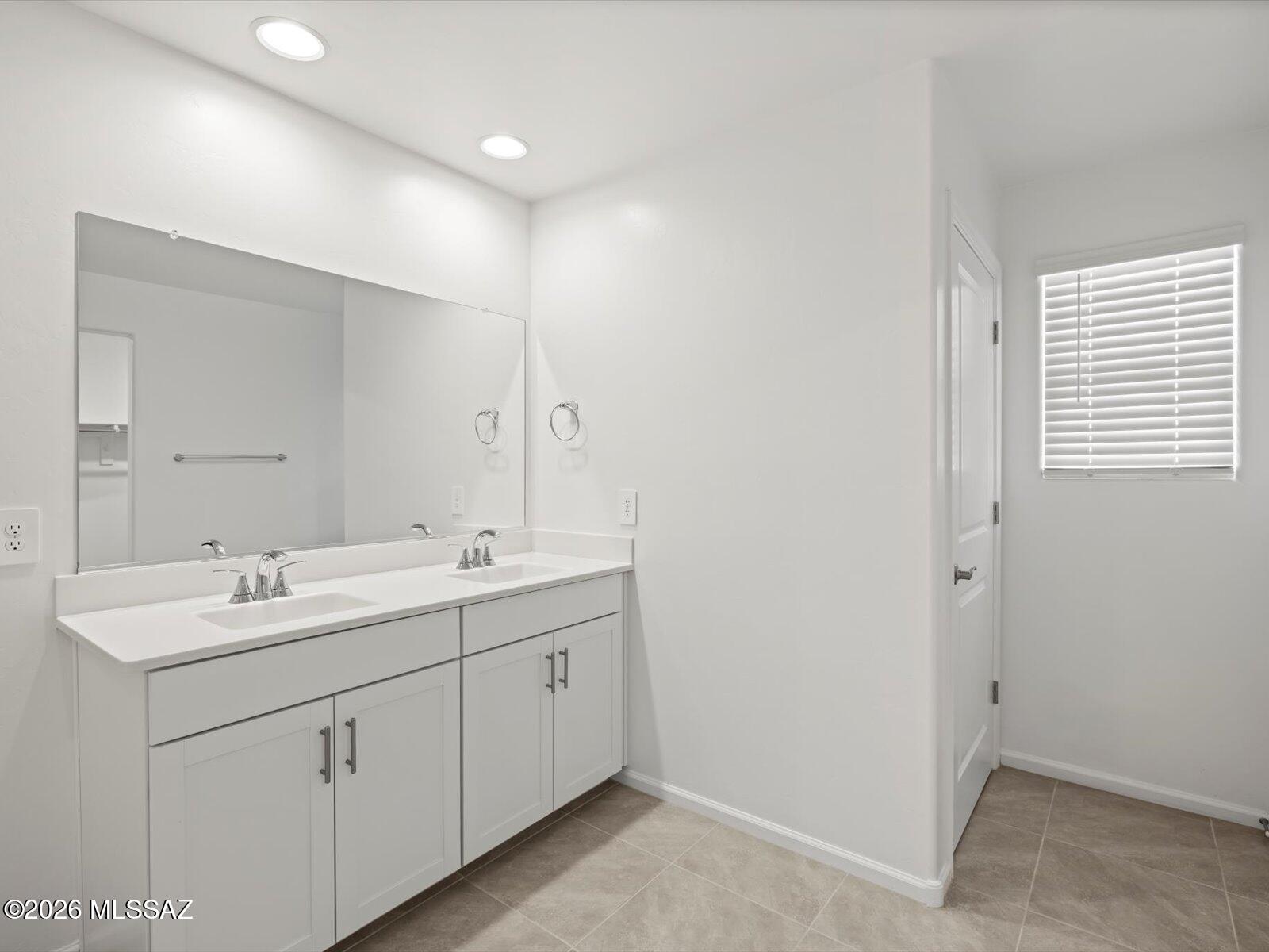 5156 West Bowen House Road Tucson, AZ 85757 - Photo 5 of 32