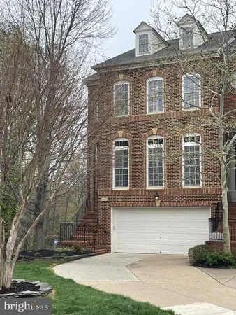 $795,000 | 7046 Mundy Point Court, Fort Belvoir, VA 22060
