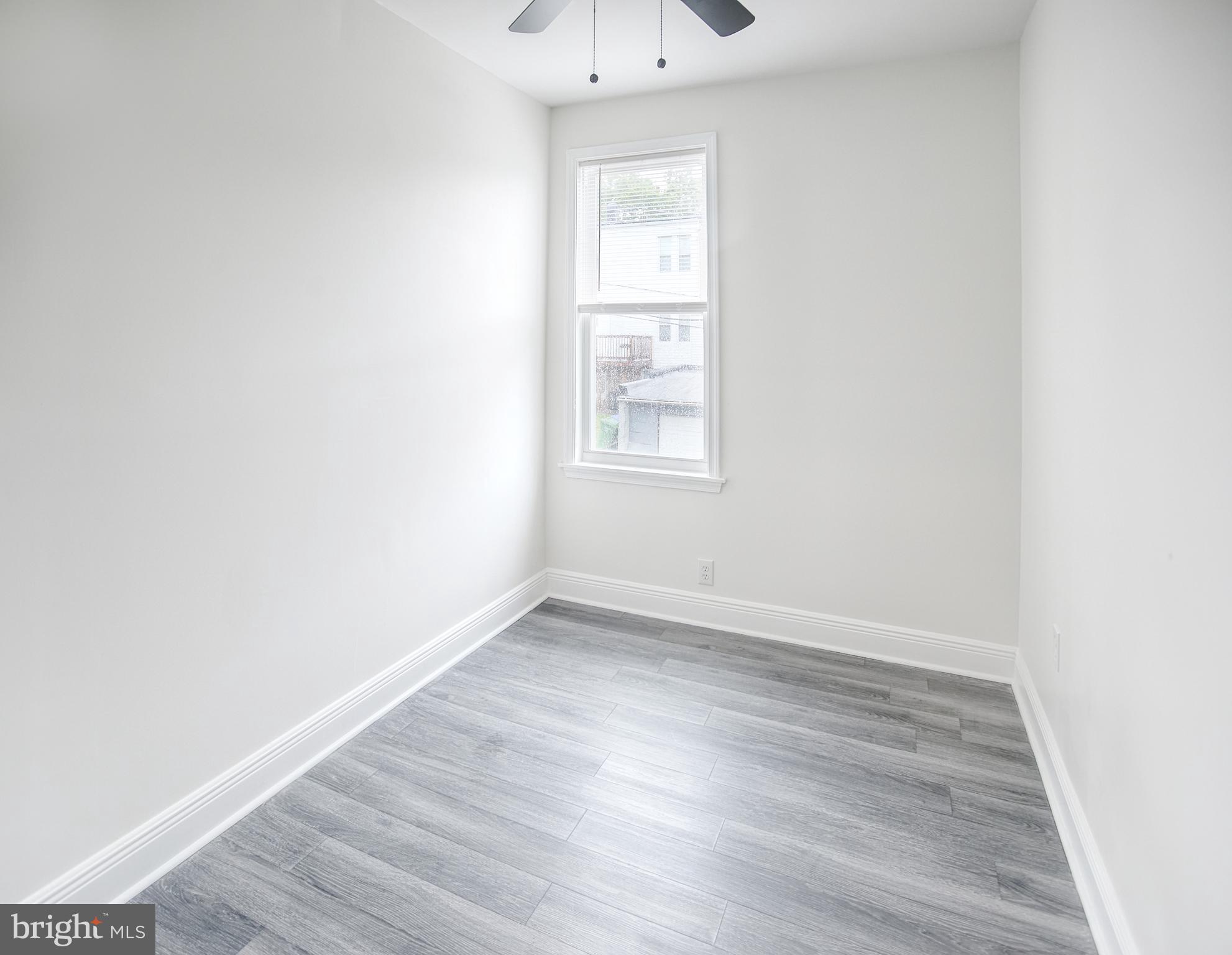 105 South Wickham Road Baltimore, MD 21229 - Photo 16 of 21 Gallery Image 16