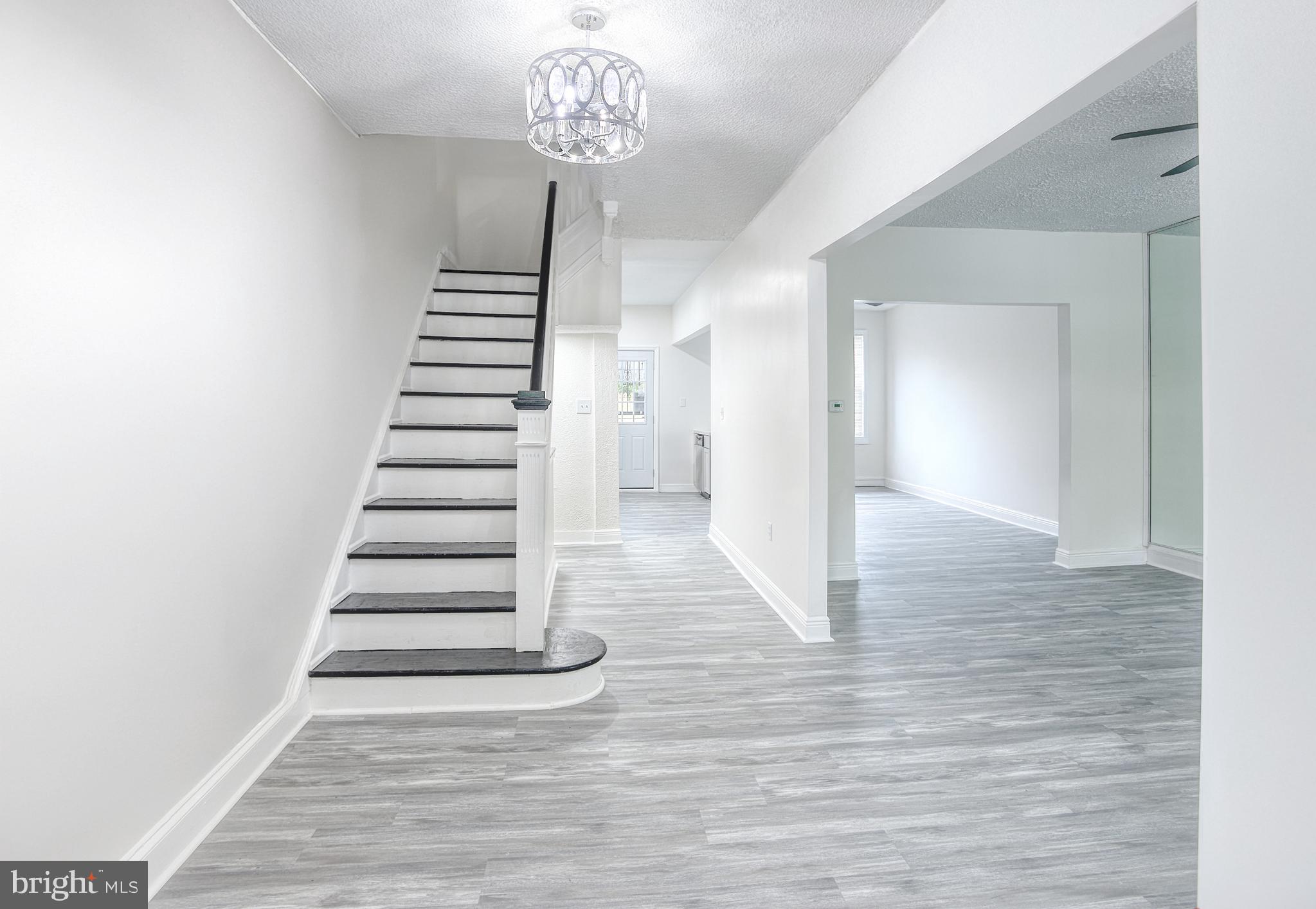 105 South Wickham Road Baltimore, MD 21229 - Photo 5 of 21 Gallery Image 5