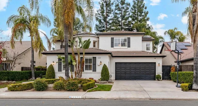 $700,000 | 2170 West Beechwood Avenue, Fresno, CA 93711