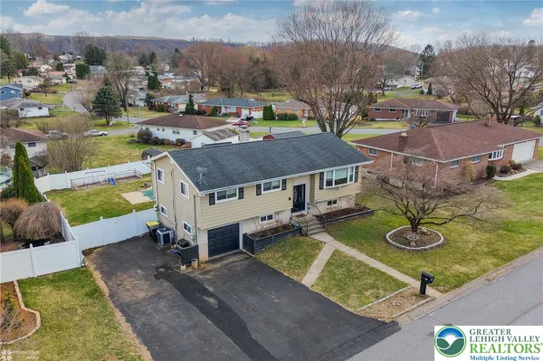 $475,000 | 4102 Birch Drive, Bethlehem, PA 18020