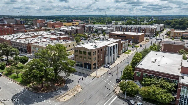 $692,000 | 598 3rd Street, Unit 3200, Macon, GA 31201