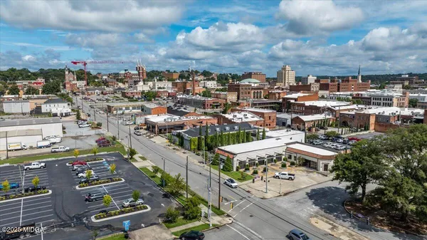 a picture of city view