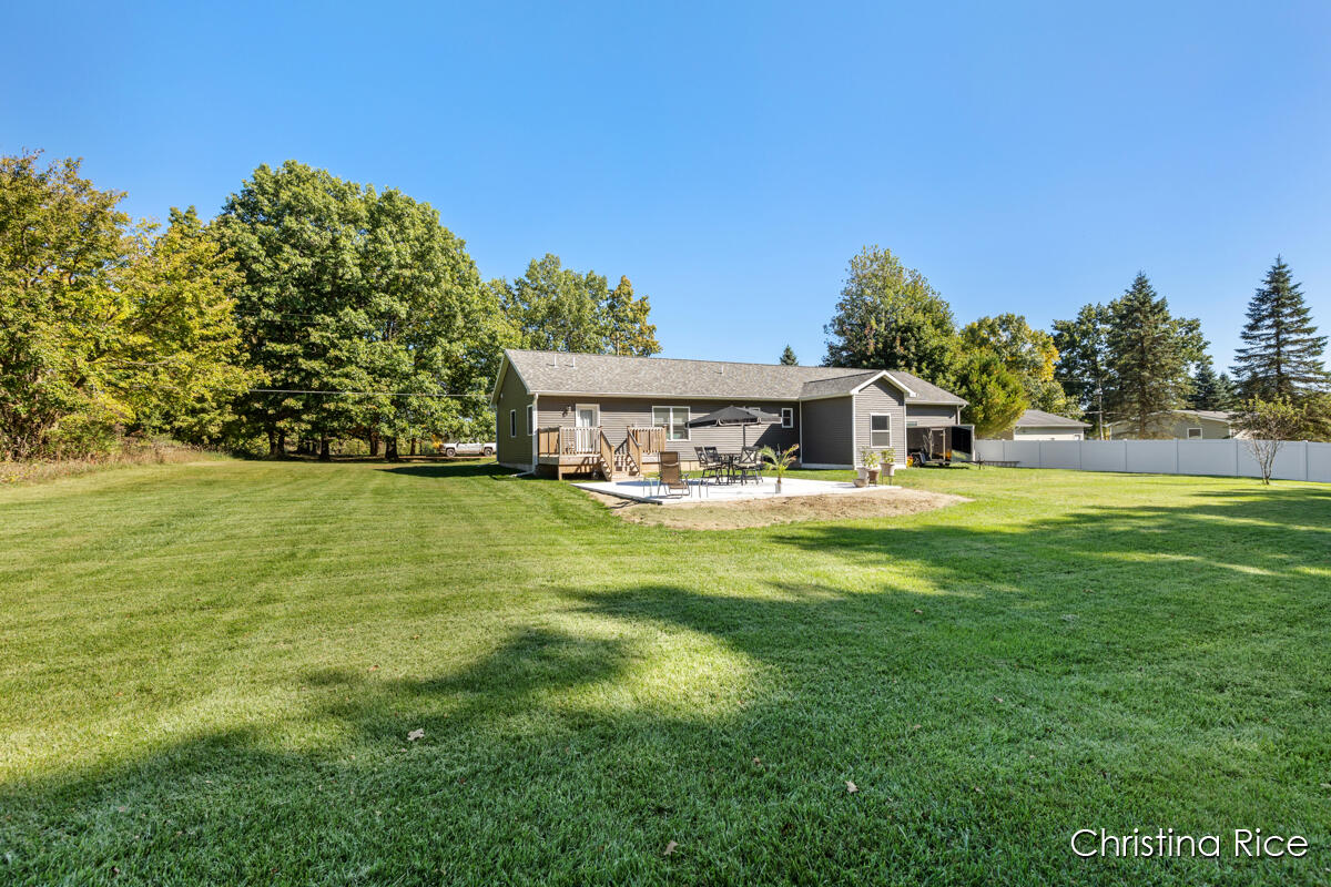 9206 Babcock Road Bellevue, MI 49021 - Photo 40 of 40 IMG_1036