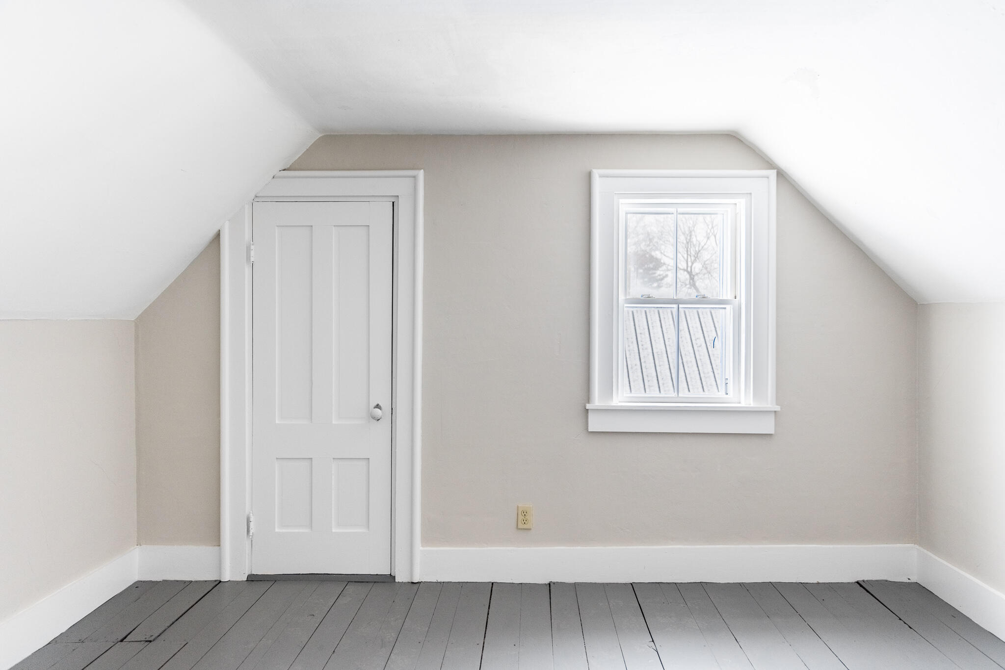 79 Maple Street Bangor, ME 04401 - Photo 18 of 29 18