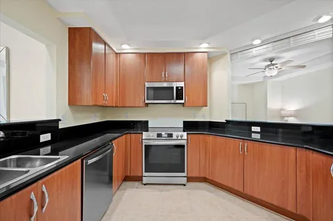 $2,950,000 | 801 South Olive Avenue, Unit 601, West Palm Beach, FL 33401