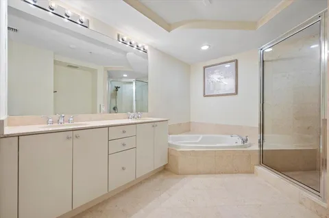 $2,950,000 | 801 South Olive Avenue, Unit 601, West Palm Beach, FL 33401