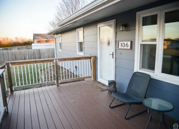 $189,900 | 106 Pine Street, Americus, KS 66835