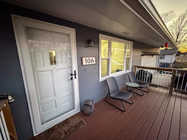 $189,900 | 106 Pine Street, Americus, KS 66835