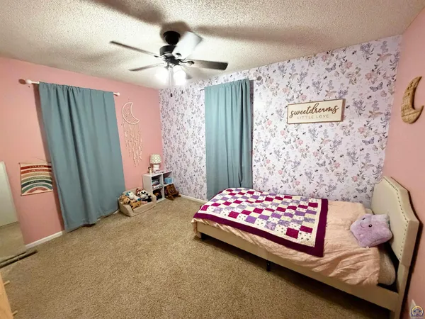 $189,900 | 106 Pine Street, Americus, KS 66835