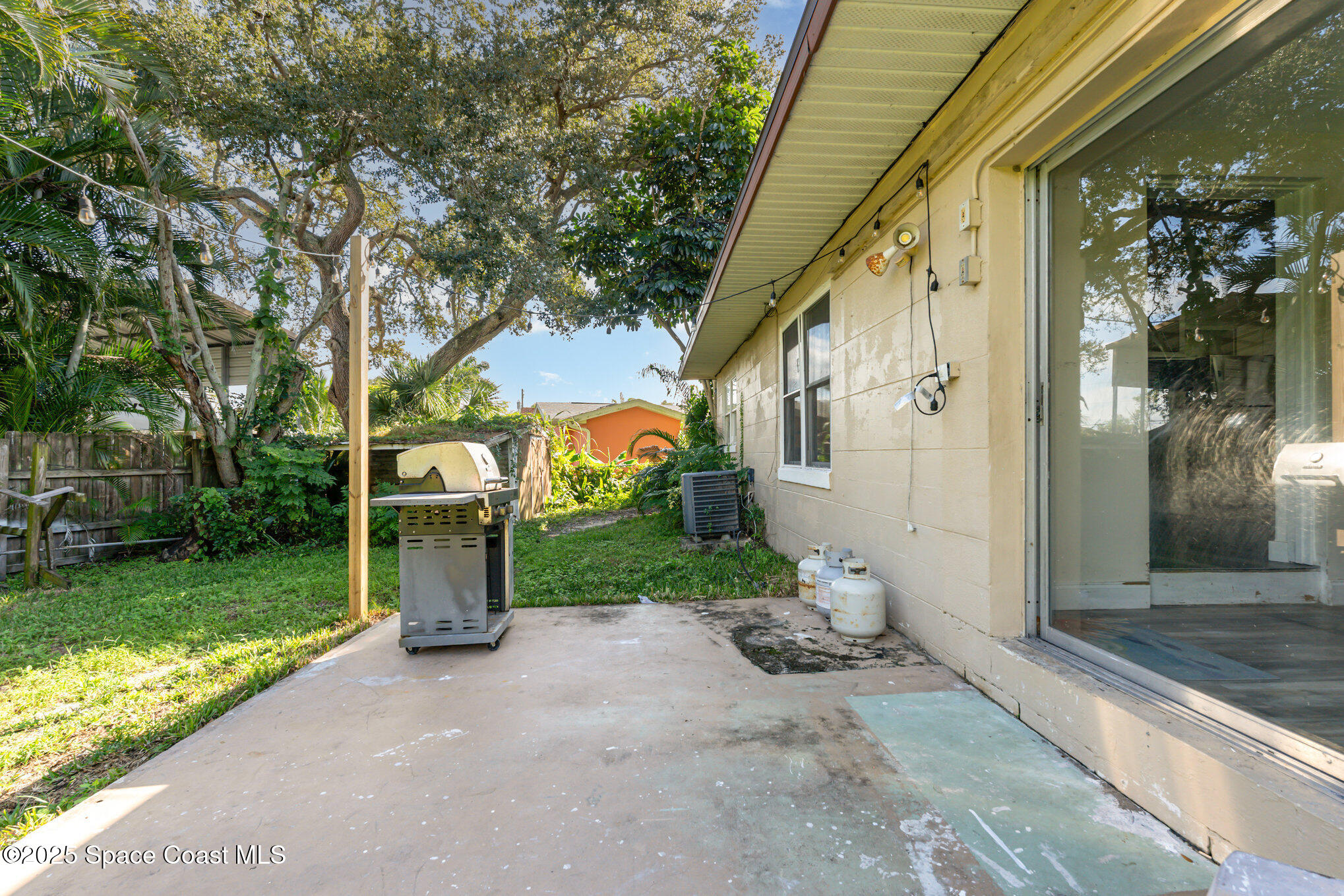 1137 Delmar Terrace Palm Bay, FL 32905 - Photo 23 of 35 a view of a back yard