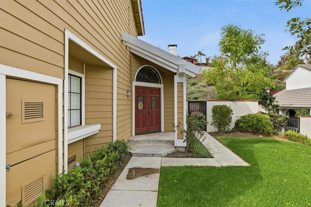 5821 Sunset Ranch Drive Riverside, CA 92506 - Photo 5 of 43