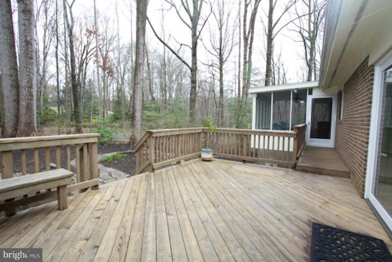 11510 Drop Forge Lane Reston, VA 20191 - Photo 17 of 24 Exterior #2