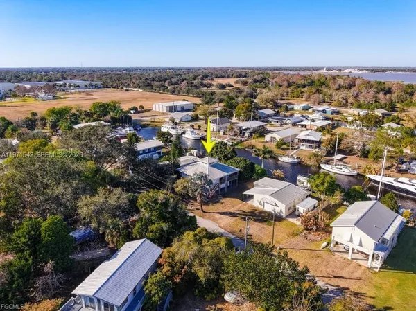 $325,000 | 1071 Schooner Lane, Moore Haven, FL 33471