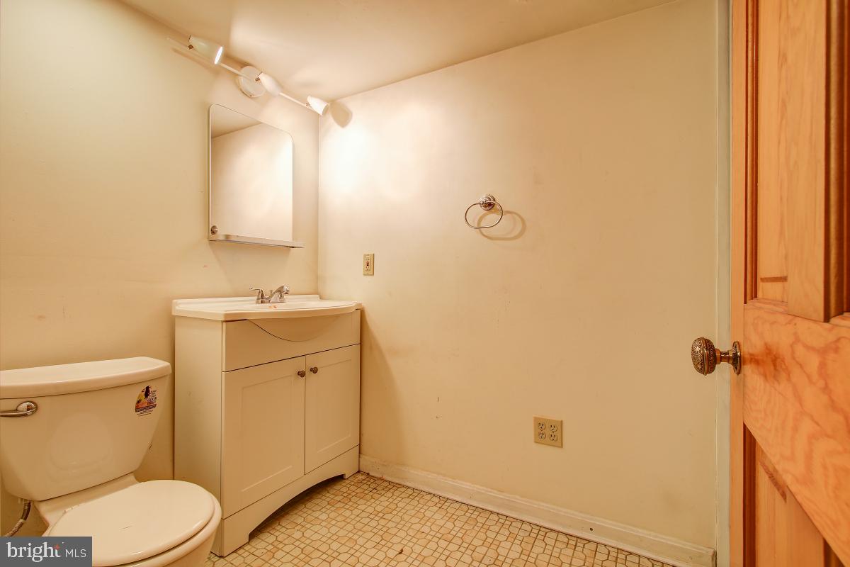 3322 Jones Bridge Road Chevy Chase, MD 20815 - Photo 27 of 30 Gallery Image 27