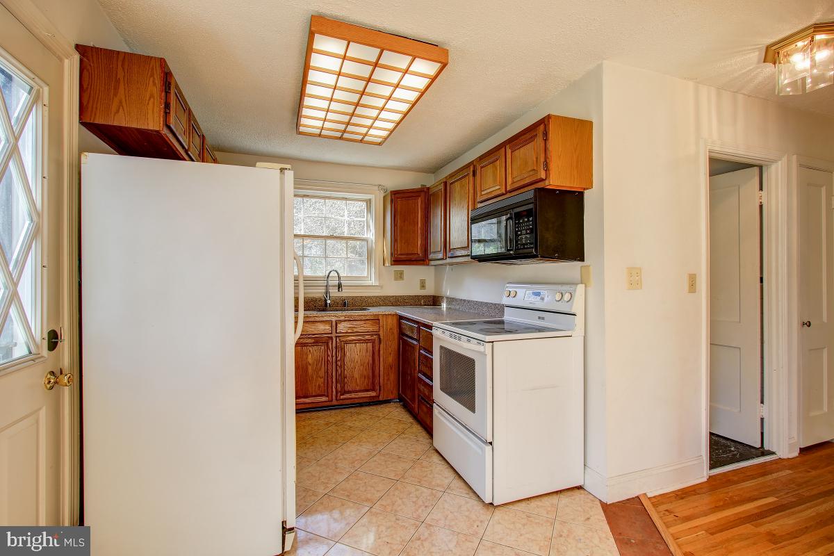 3322 Jones Bridge Road Chevy Chase, MD 20815 - Photo 8 of 30 Gallery Image 8