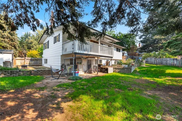 $489,000 | 1718 8th Street Northeast, East Wenatchee, WA 98802