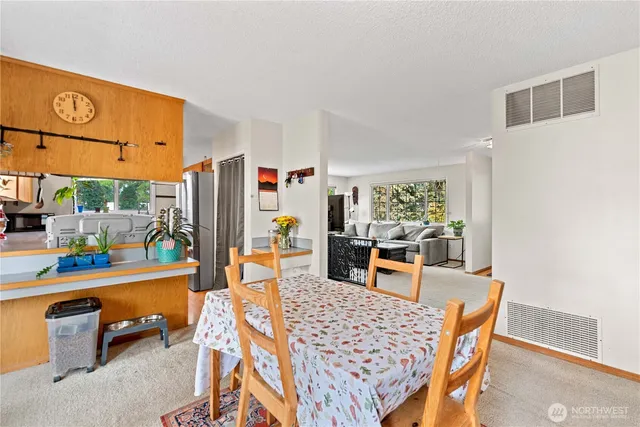 $489,000 | 1718 8th Street Northeast, East Wenatchee, WA 98802