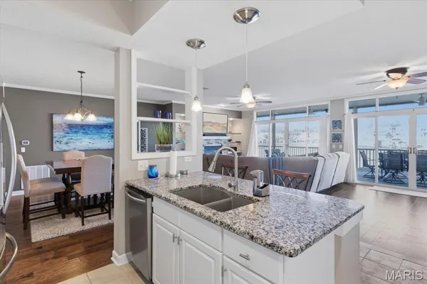 $499,000 | 117 Evergreen Condo Drive, Unit 1B, Sunrise Beach, MO 65079