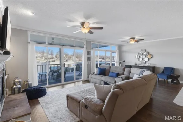 $499,000 | 117 Evergreen Condo Drive, Unit 1B, Sunrise Beach, MO 65079