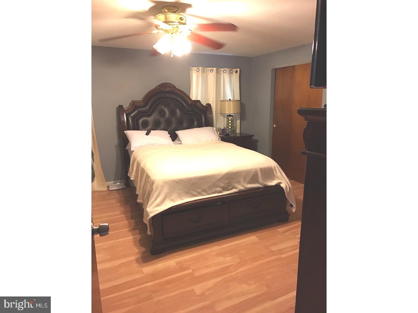 12629 Richton Road Philadelphia, PA 19154 - Photo 6 of 9