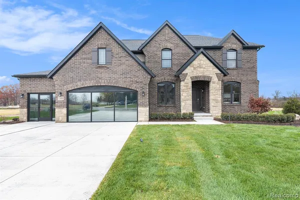 $674,990 | 7699 Orchard Lane, Washington, MI 48095