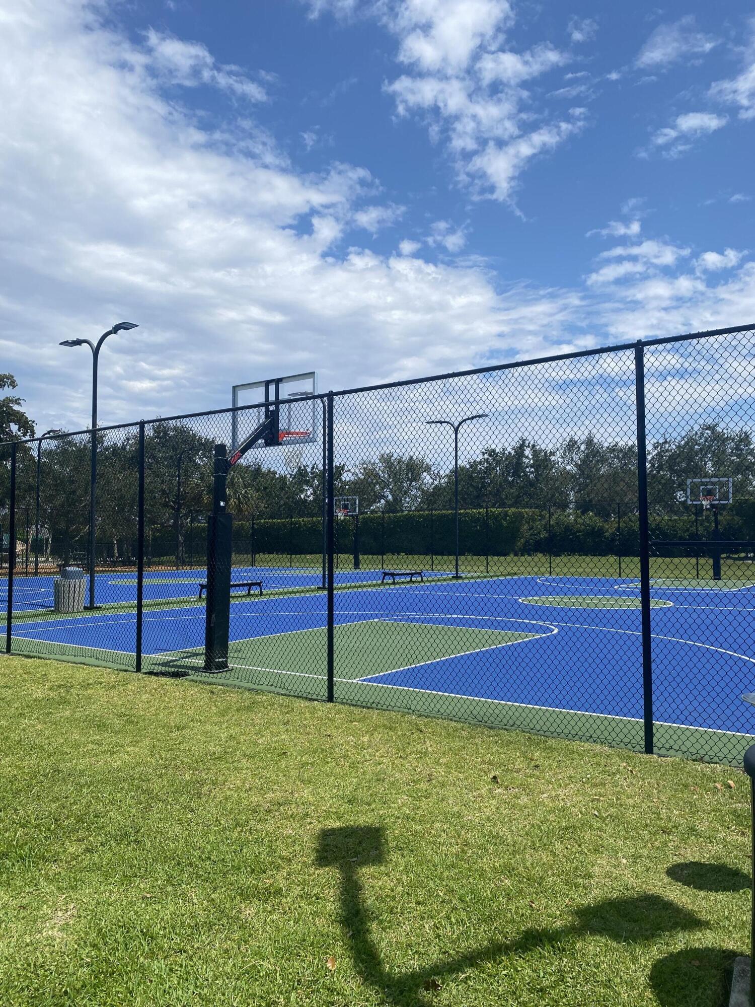 9536 Burlington Place Boca Raton, FL 33434 - Photo 19 of 20 Basketball