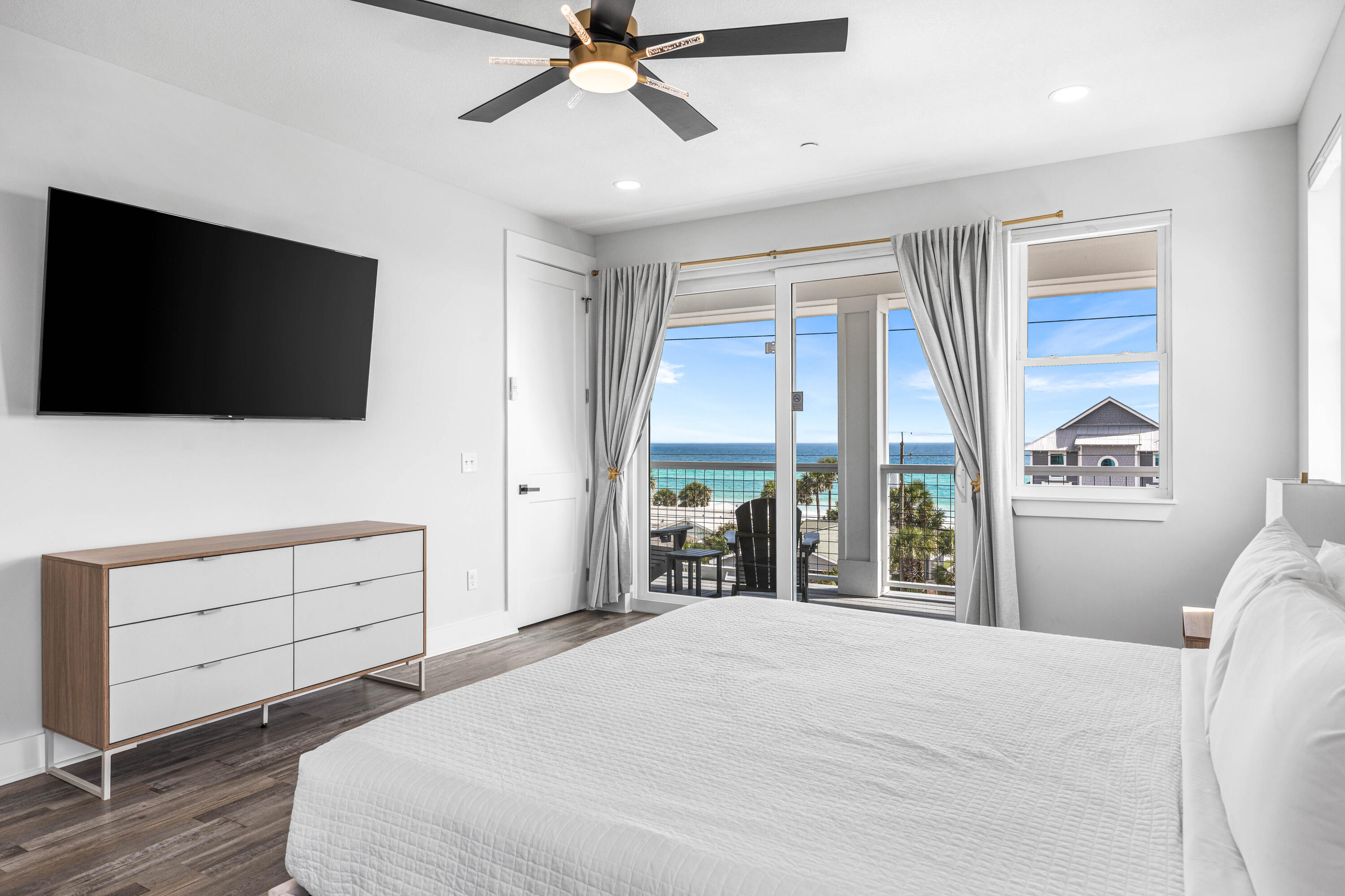 13310 Front Beach Road Panama City Beach, FL 32407 - Photo 36 of 69 3rd Floor Primary Suite w/ Gulf View