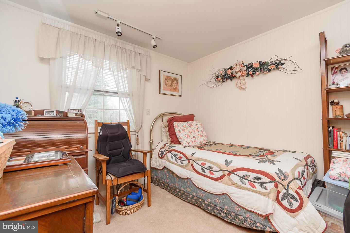 251 Crestview Road Hatboro, PA 19040 - Photo 21 of 36 Gallery Image 21