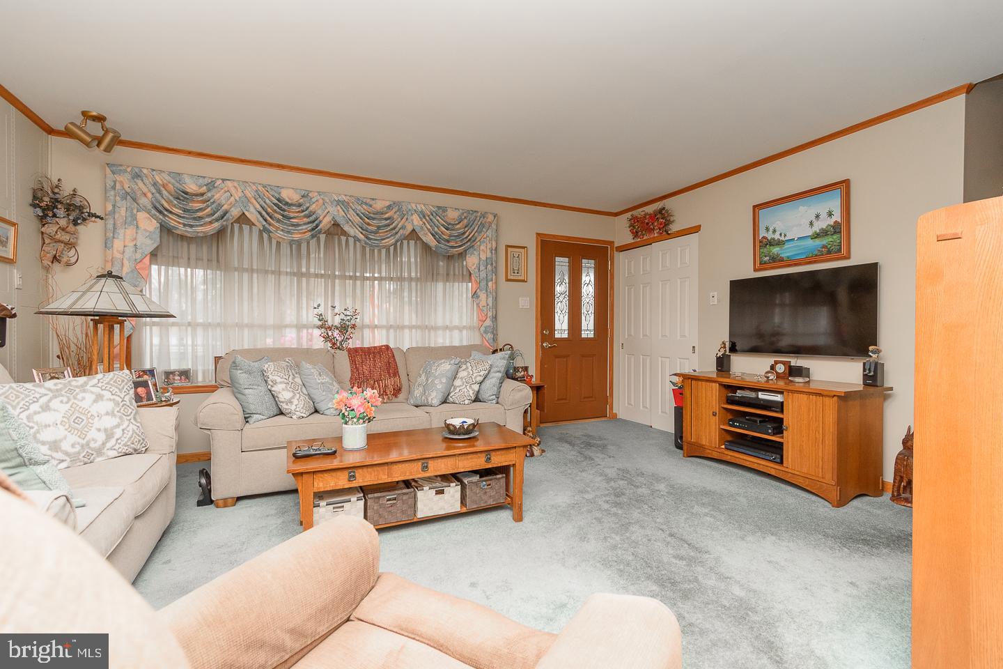 251 Crestview Road Hatboro, PA 19040 - Photo 9 of 36 Gallery Image 9