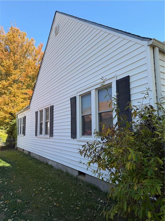 3027 Washington Avenue Parsons, KS 67357 - Photo 3 of 17