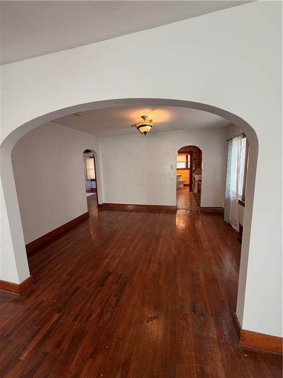 3027 Washington Avenue Parsons, KS 67357 - Photo 5 of 17