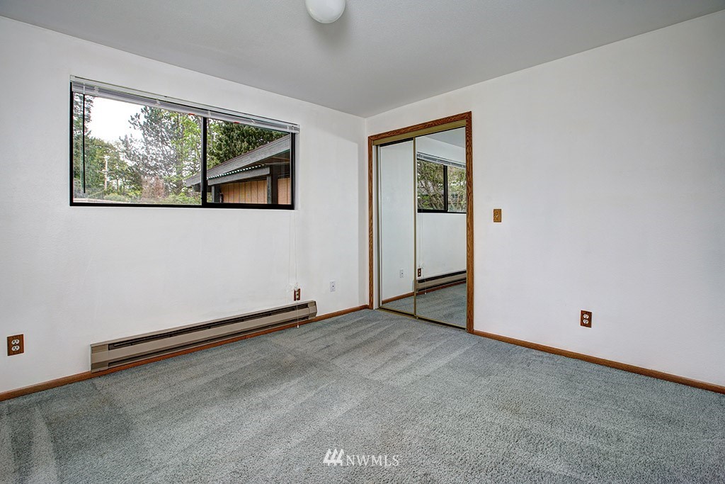 716 232nd Street Southeast Bothell, WA 98021 - Photo 12 of 25