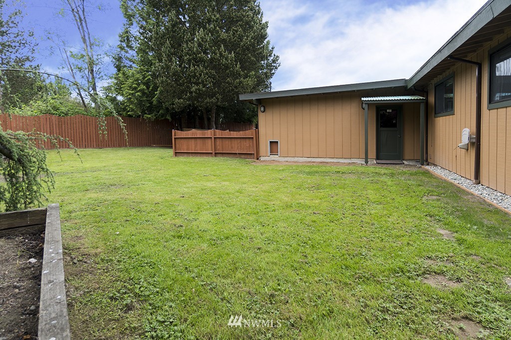 716 232nd Street Southeast Bothell, WA 98021 - Photo 23 of 25