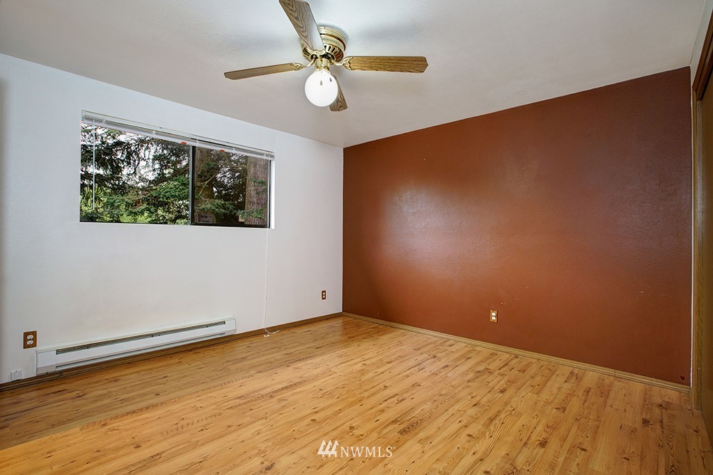 716 232nd Street Southeast Bothell, WA 98021 - Photo 9 of 25