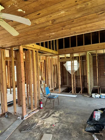 $110,000 | 3815 1/2 Ursuline Street, Galveston, TX 77550