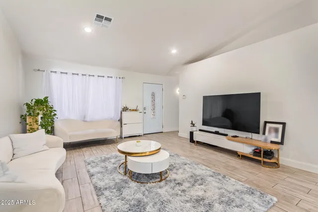 $339,000 | 3231 West Tonopah Drive, Phoenix, AZ 85027