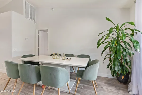 $325,000 | 3231 West Tonopah Drive, Phoenix, AZ 85027