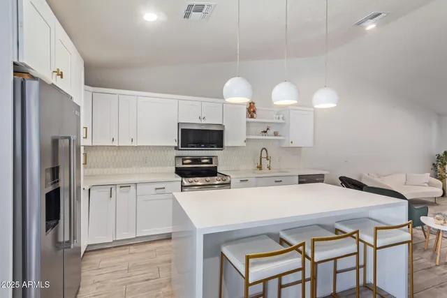 $339,000 | 3231 West Tonopah Drive, Phoenix, AZ 85027