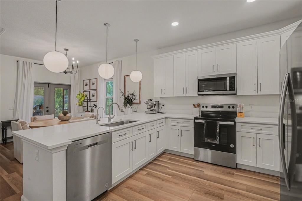 2740 Iris Road DeLand, FL 32724 - Photo 9 of 28 Gallery Image 9