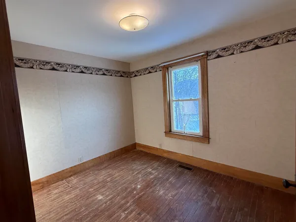 $269,500 | 220 Hall Strm Road, Canaan, VT 05902