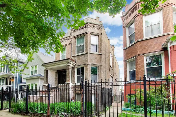 $775,000 | 3410 West Shakespeare Avenue, Chicago, IL 60647