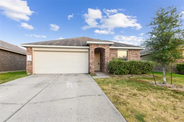 $2,050 | 2414 Fall Aster Drive, Spring, TX 77373