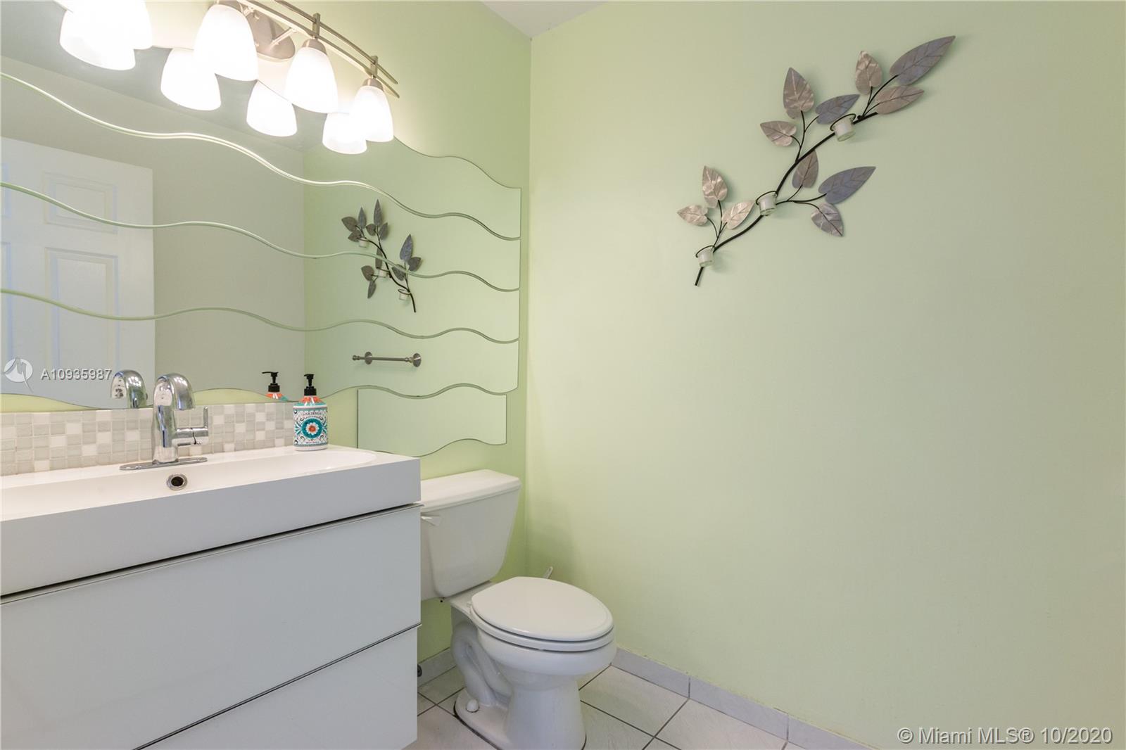 11705 Southwest 143rd Court Miami, FL 33186 - Photo 10 of 28