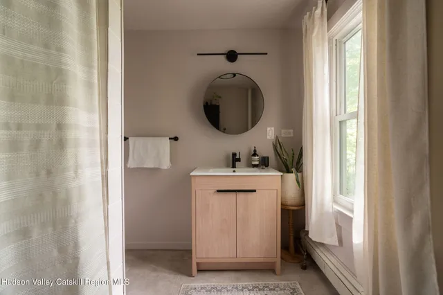 $289,000 | 545 Delaware Avenue, Kingston, NY 12401