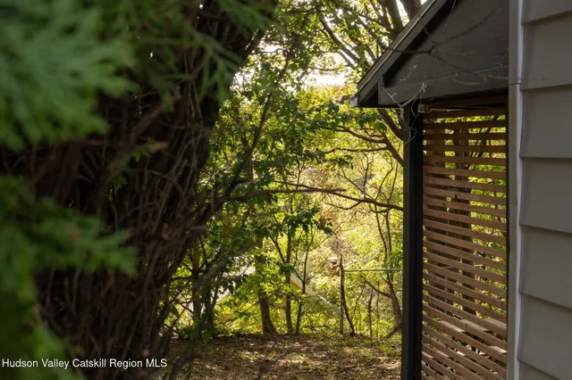 $289,000 | 545 Delaware Avenue, Kingston, NY 12401