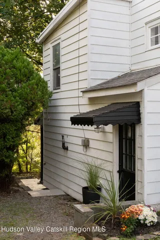 $289,000 | 545 Delaware Avenue, Kingston, NY 12401