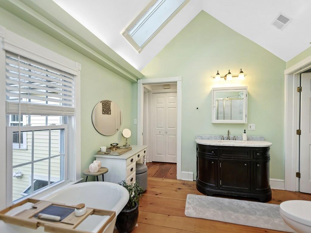 225 Raymond Road Sudbury, MA 01776 - Photo 21 of 37 Gallery Image 21