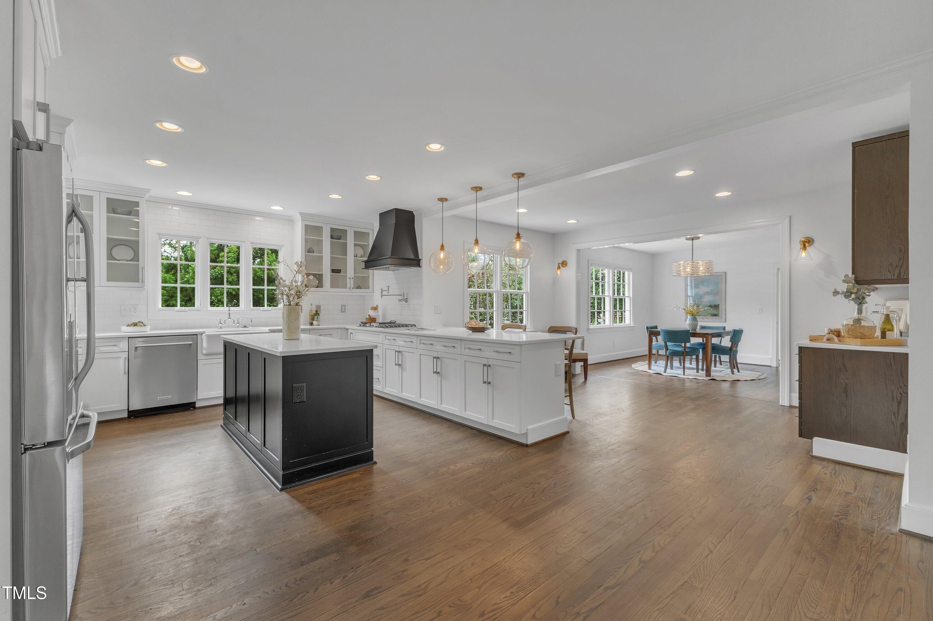 1606 Canterbury Road Raleigh, NC 27608 - Photo 16 of 75 22-1606 Canterbury-30